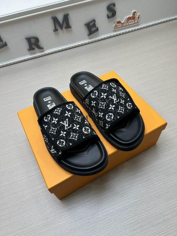 LV Men's Slippers 516